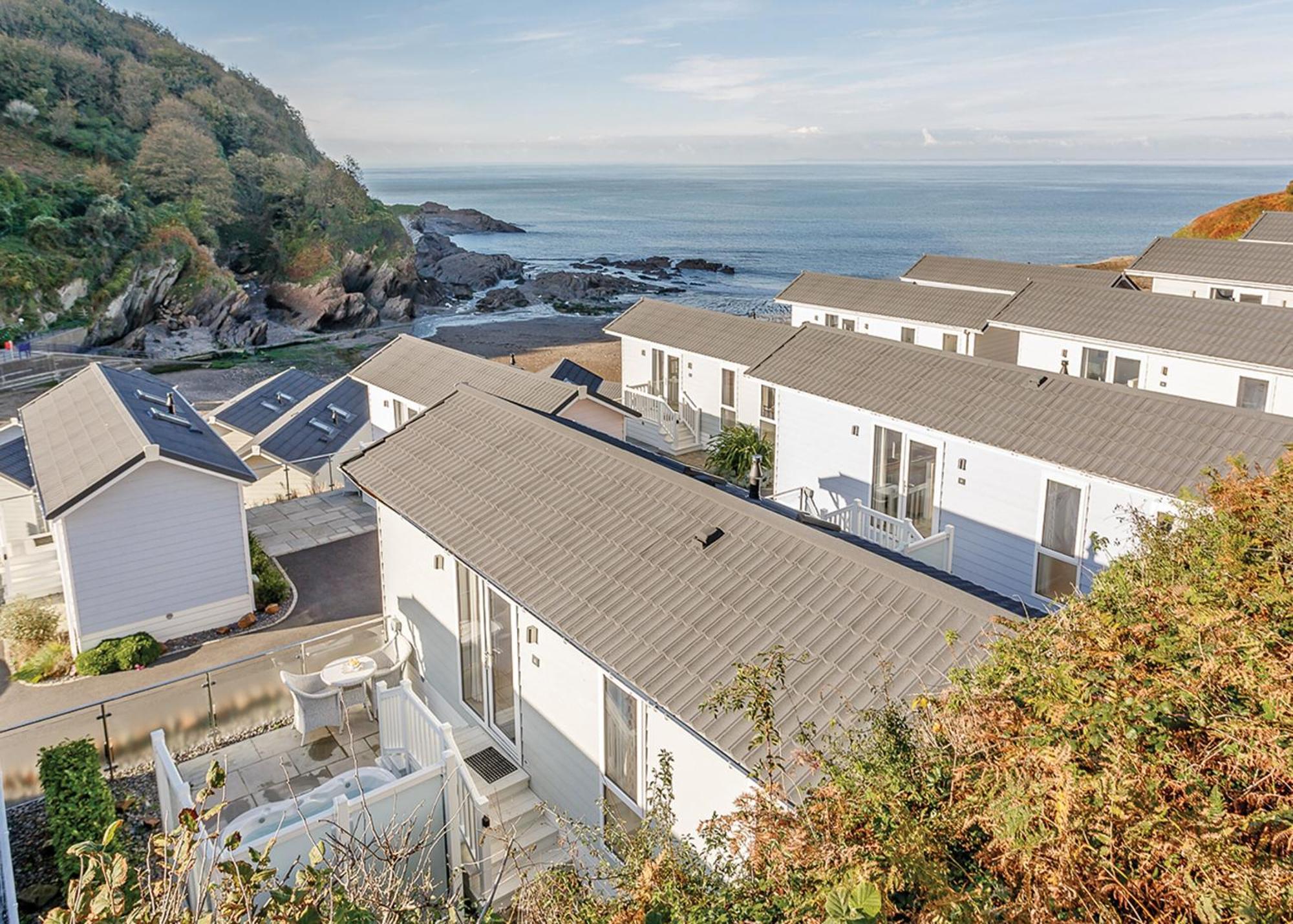 Beach Cove Coastal Retreat 일프러컴 객실 사진