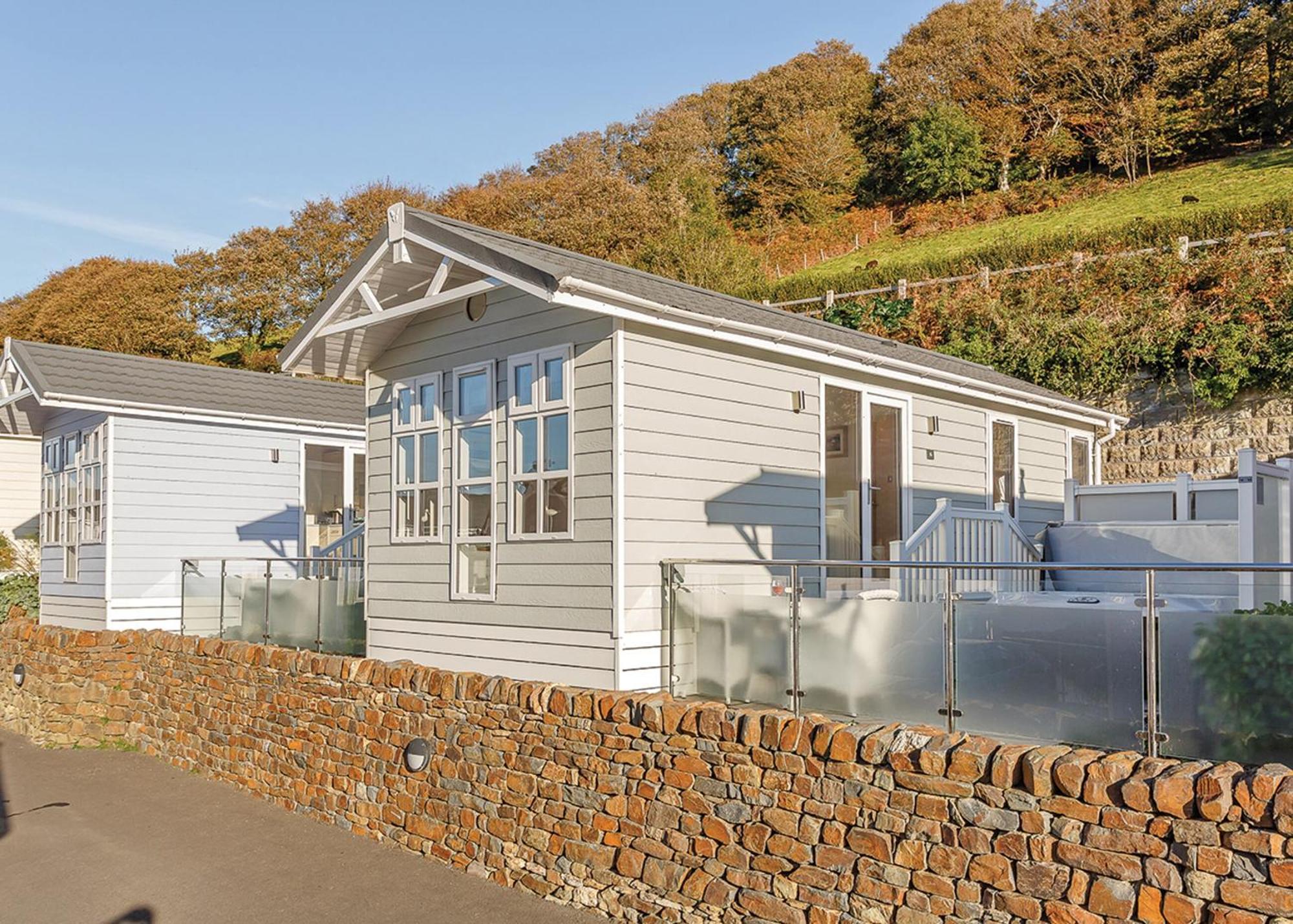 Beach Cove Coastal Retreat 일프러컴 객실 사진