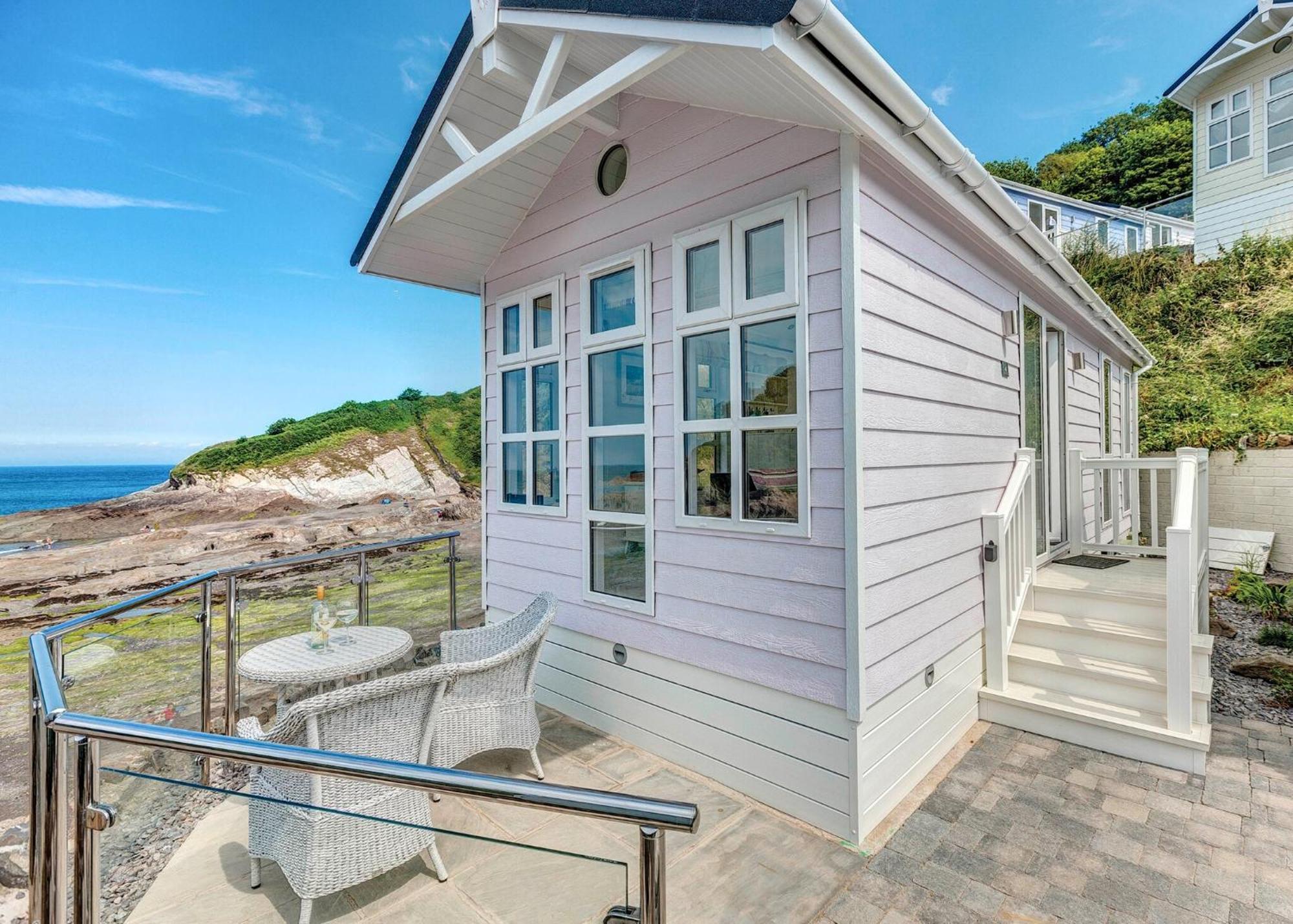 Beach Cove Coastal Retreat 일프러컴 외부 사진
